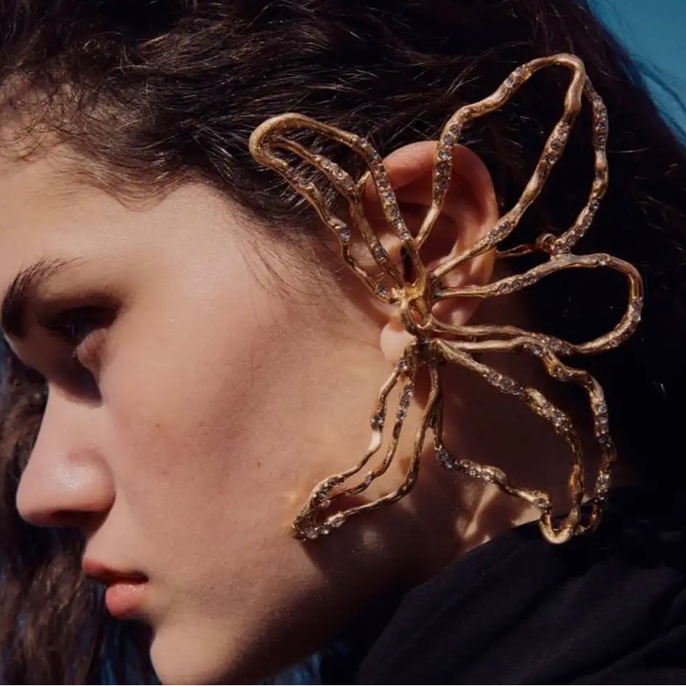 Flower cuff earrings A136